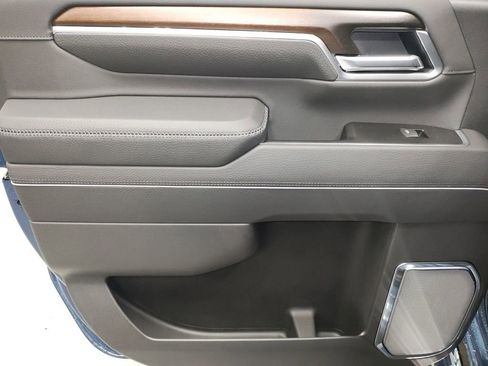 New 2026 GMC Sierra 2500 Denali w/ Denali Reserve Package AWD/4WD image 28