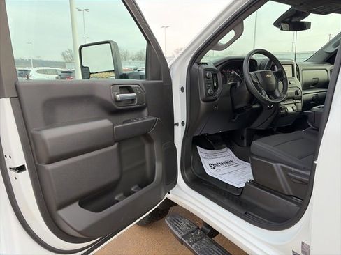 New 2026 Chevrolet Silverado 2500 Custom image 10