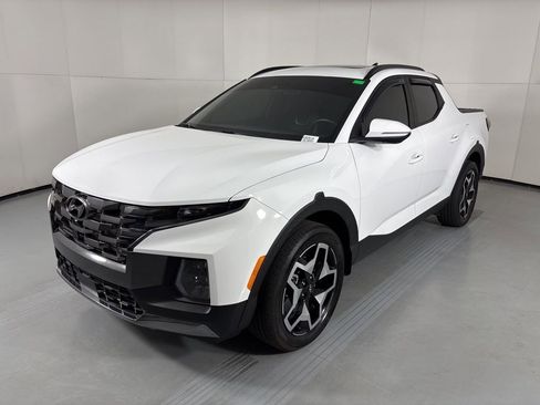Used 2023 Hyundai Santa Cruz Limited AWD/4WD image 4