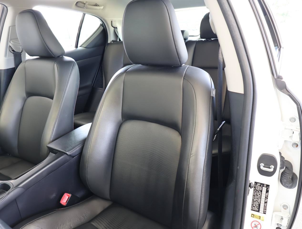 Used 2012 Lexus CT 200h Premium FWD image 20