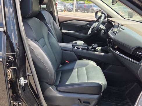 Used 2022 Nissan Rogue SL AWD/4WD image 13