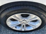 Used 2017 Ford Taurus SE image 5