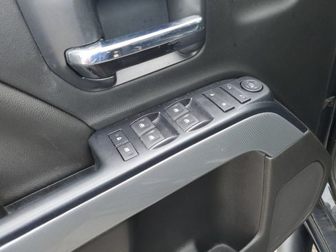 Used 2018 Chevrolet Silverado 1500 LT w/ All Star Edition AWD/4WD image 21