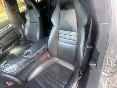 Used 2015 Porsche Panamera AWD/4WD image 42