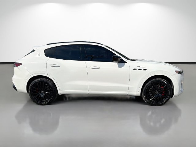Used 2024 Maserati Levante Modena Ultima AWD/4WD image 2