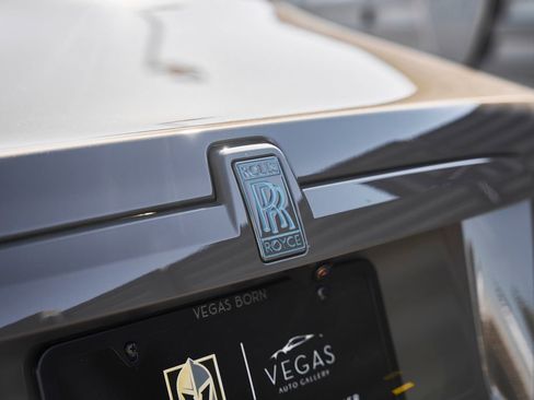 Used 2025 Rolls-Royce Ghost AWD/4WD image 13