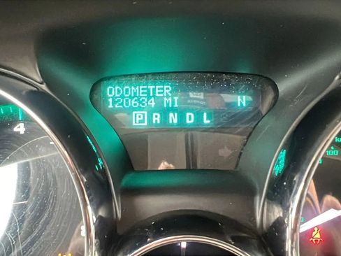 Used 2017 Buick Enclave Leather image 13