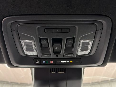 Used 2026 GMC Sierra 1500 AT4X w/ LPO, Black Badging Package AWD/4WD image 36