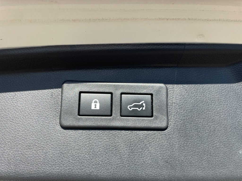 Used 2023 Subaru Outback Wilderness AWD/4WD image 33