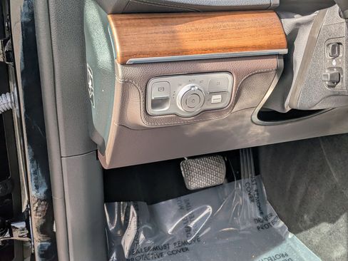 Certified 2023 Mercedes-Benz GLE 350 4MATIC image 13