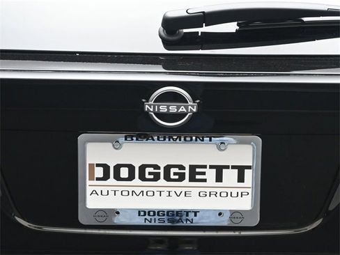 New 2026 Nissan Kicks SV w/ Cold Weather Package image 12