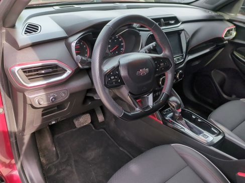 Certified 2023 Chevrolet TrailBlazer RS w/ Convenience Package image 10