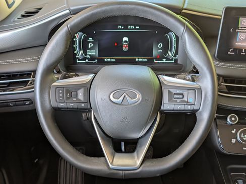 Used 2025 INFINITI QX60 Luxe w/ Vision Package FWD image 25