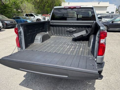 Used 2026 Chevrolet Silverado 1500 High Country w/ Technology Package AWD/4WD image 13