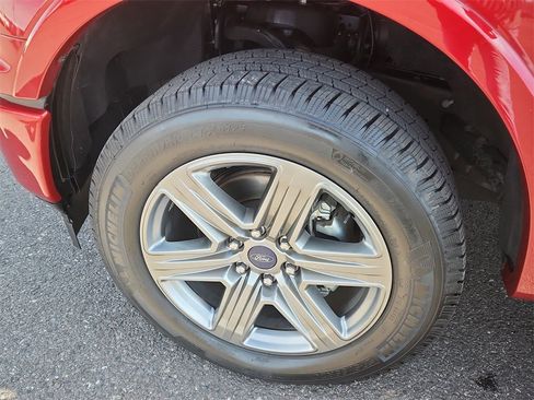 Used 2019 Ford F150 XLT w/ Equipment Group 302A Luxury image 19