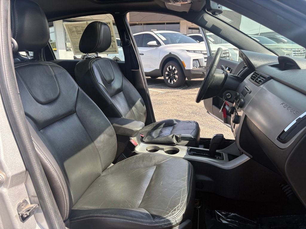 Used 2009 Ford Focus SEL FWD image 33