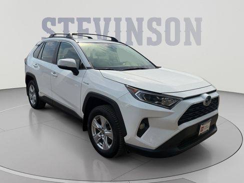 Used 2021 Toyota RAV4 XLE w/ Convenience Package AWD/4WD image 7