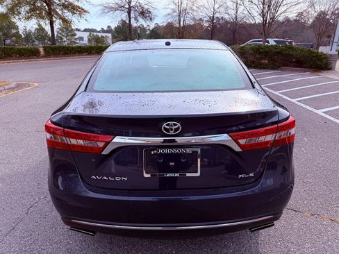 Used 2017 Toyota Avalon image 9