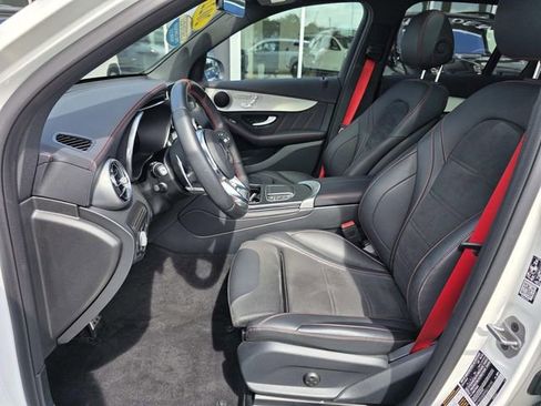 Certified 2022 Mercedes-Benz GLC 43 AMG 4MATIC image 11