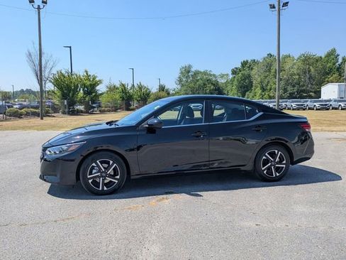 Used 2025 Nissan Sentra SV FWD image 6
