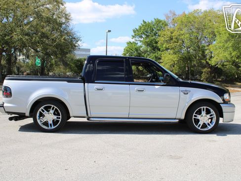 Used 2003 Ford F150 Harley-Davidson image 24