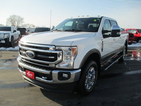 Used 2022 Ford F250 Lariat w/ Lariat Ultimate Package image 11