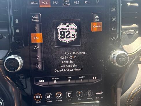Used 2019 RAM 1500 Limited AWD/4WD image 25
