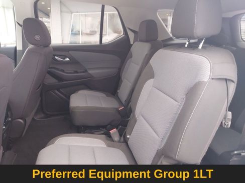 Used 2019 Chevrolet Traverse LT image 17