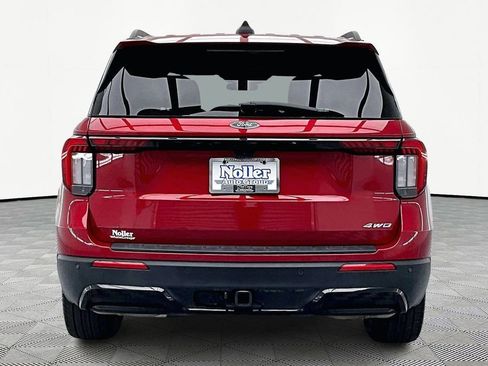 Certified 2025 Ford Explorer ST-Line w/ ST-Line Street Pack image 4