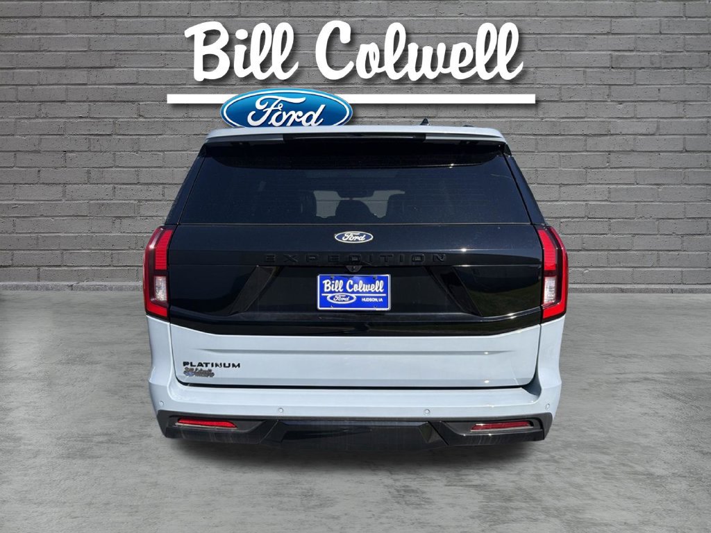 New 2027 Ford Expedition Platinum w/ Stealth Appearance Package AWD/4WD image 4