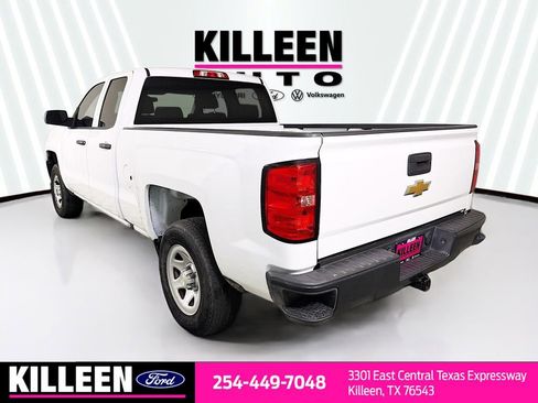Used 2018 Chevrolet Silverado 1500 W/T w/ Trailering Package image 6