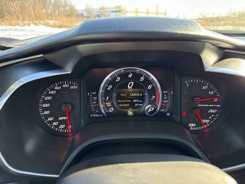 Used 2015 Chevrolet Corvette Stingray Coupe w/ Carbon Flash Badge Package image 17