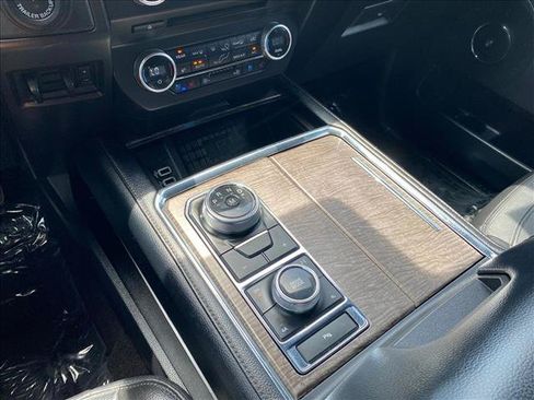 Used 2018 Ford Expedition Max Limited w/ Equipment Group 301A AWD/4WD image 17