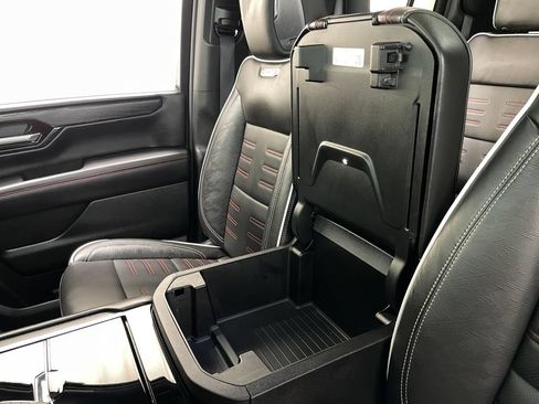 Used 2026 GMC Yukon XL AT4 Ultimate w/ LPO, Floor Liner Package AWD/4WD image 42