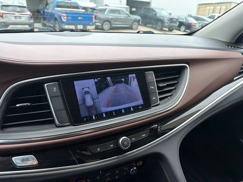 Used 2020 Buick Enclave Avenir FWD image 15