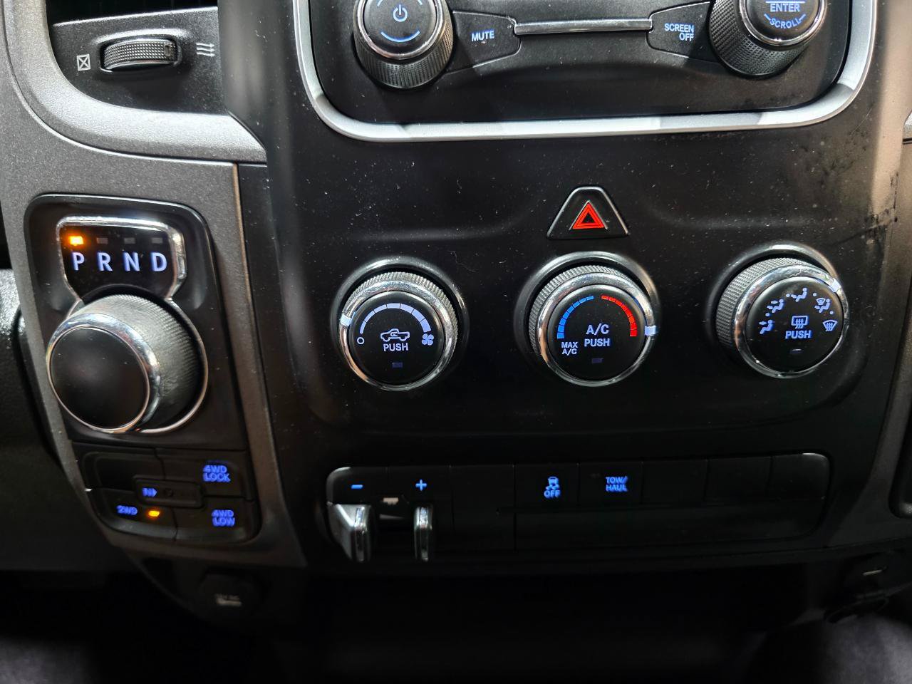 Used 2022 RAM 1500 Tradesman w/ Tradesman SXT Package AWD/4WD image 32