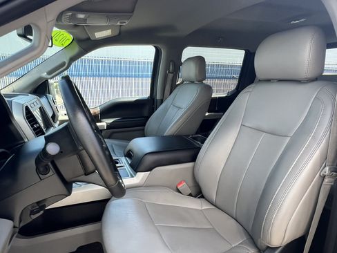 Used 2020 Ford F150 Lariat RWD image 12