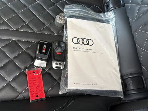 Used 2021 Audi SQ5 Premium Plus w/ Premium Plus Package image 44