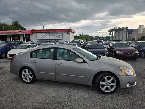 Used 2005 Nissan Maxima 3.5 SE w/ (S03) Driver Preferred Pkg FWD image 8