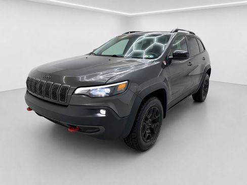 Used 2022 Jeep Cherokee Trailhawk w/ Sun, Sound & Nav Group AWD/4WD image 7