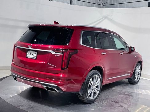 Used 2020 Cadillac XT6 Premium Luxury AWD/4WD image 11