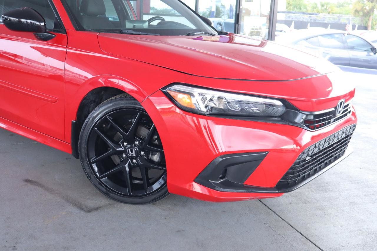 Used 2022 Honda Civic Sport image 2