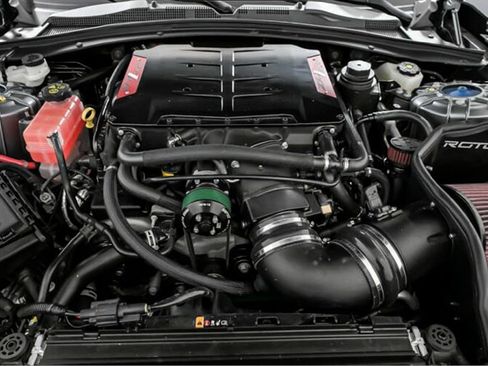 Used 2020 Chevrolet Camaro ZL1 image 15