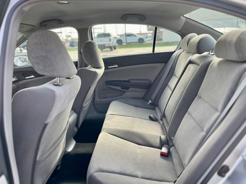 Used 2008 Honda Accord LX-P image 3