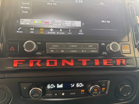 Used 2025 Nissan Frontier Pro-X RWD image 46