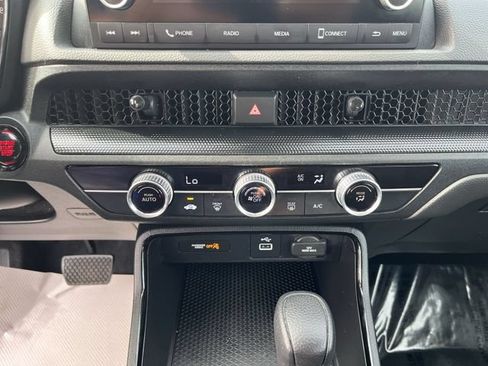 Used 2024 Honda CR-V LX image 24