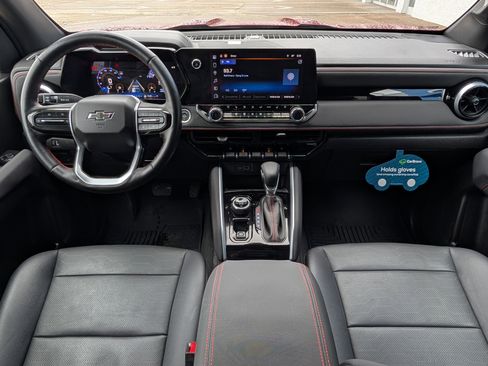 Certified 2024 Chevrolet Colorado Z71 w/ Z71 Convenience Package 2 image 10