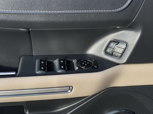 Used 2024 Ford Expedition Max Limited image 26