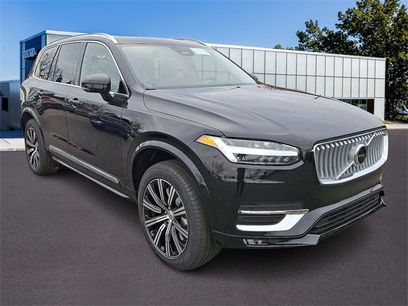 New 2025 Volvo XC90 B6 Core w/ Protection Package Premier