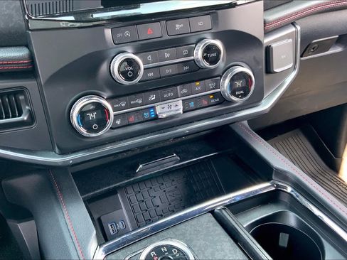 Certified 2022 Ford Expedition Limited RWD image 30